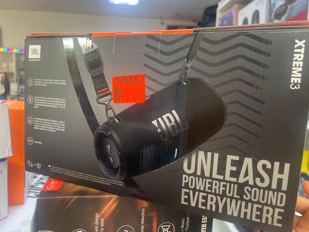 JBL Xtreme 3 Portable Bluetooth Speaker